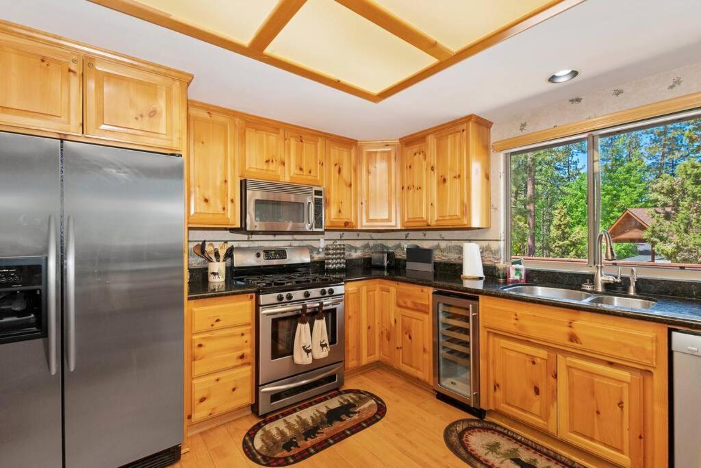 Teakwood - 3-Br Spa, Fire Pit, Quiet, Ac, Centrally Located Villa Big Bear Lake Luaran gambar