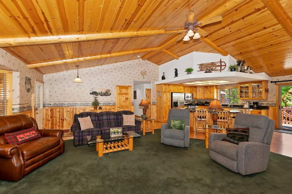 Teakwood - 3-Br Spa, Fire Pit, Quiet, Ac, Centrally Located Villa Big Bear Lake Luaran gambar